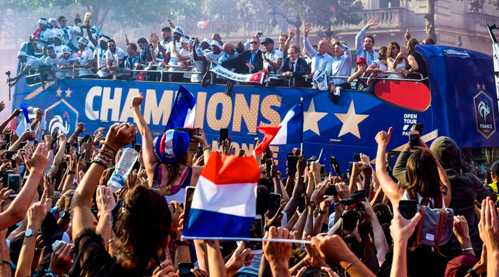 FFF_fiers_detre_bleus_federation_francaise_french_de_football_champions_monde_coupe_du_monde_world_cup