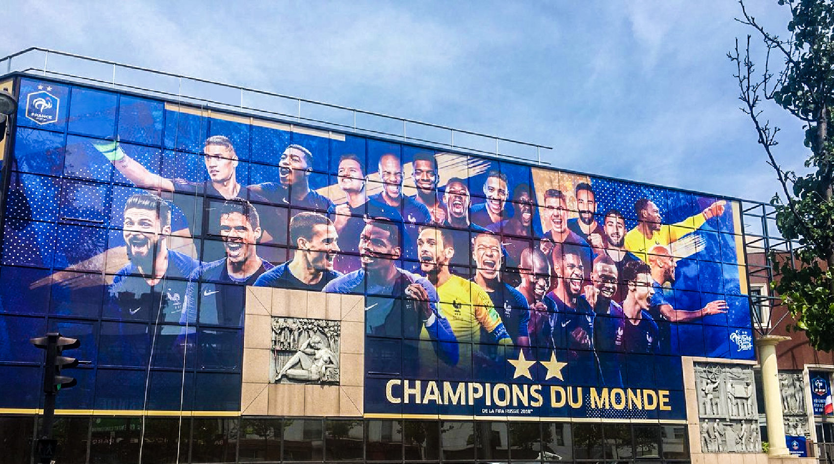FFF_fiers_detre_bleus_federation_francaise_french_football_champions_monde_coupe_du_monde_world_cup